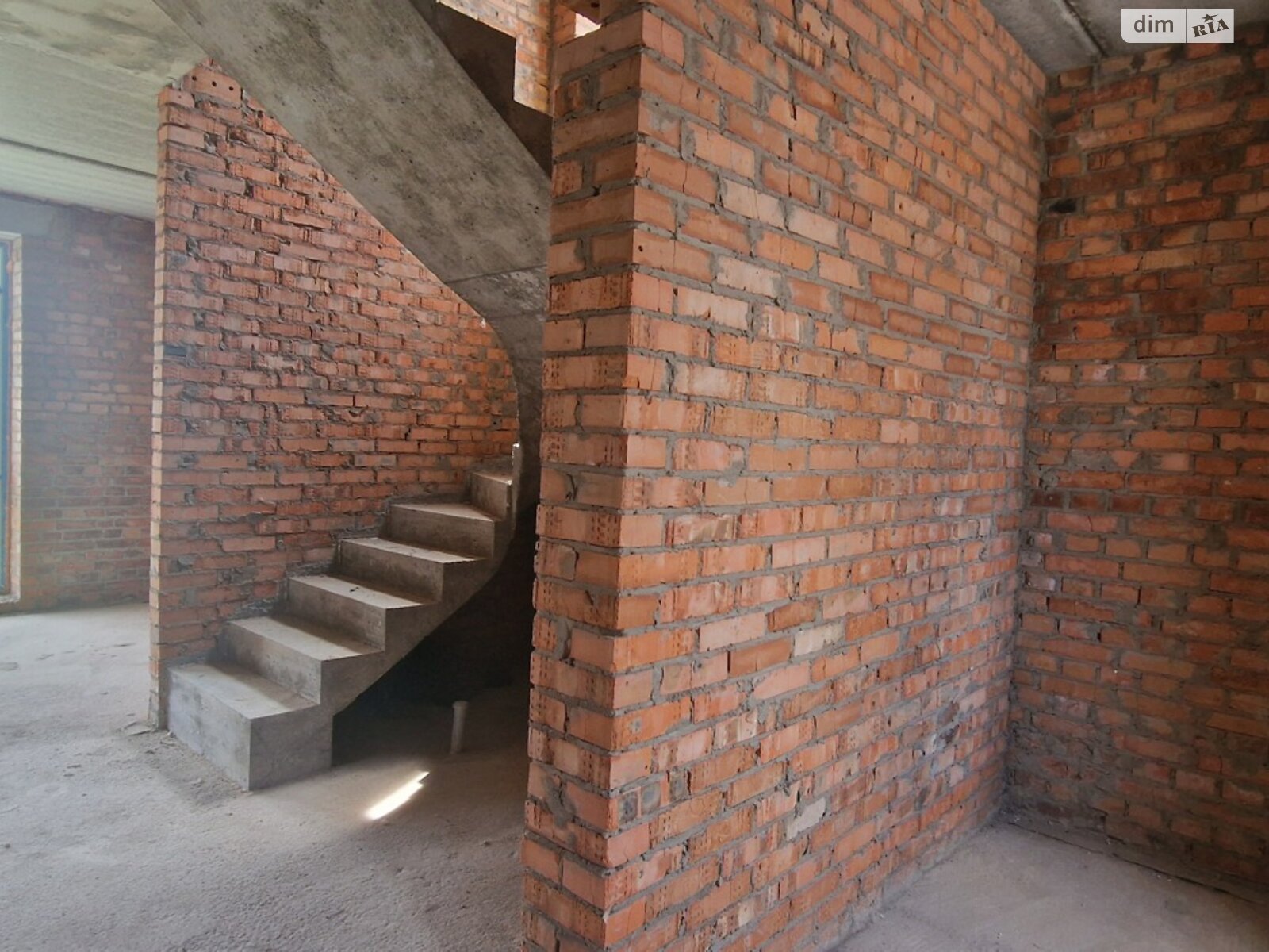 Обʼєкт нерухомості: 4 КІМ. ТАУНХАУС, ПЛОЩА - 110 м², ЦІНА - 63 000 $
 — HUBTRUST, Вінниця
