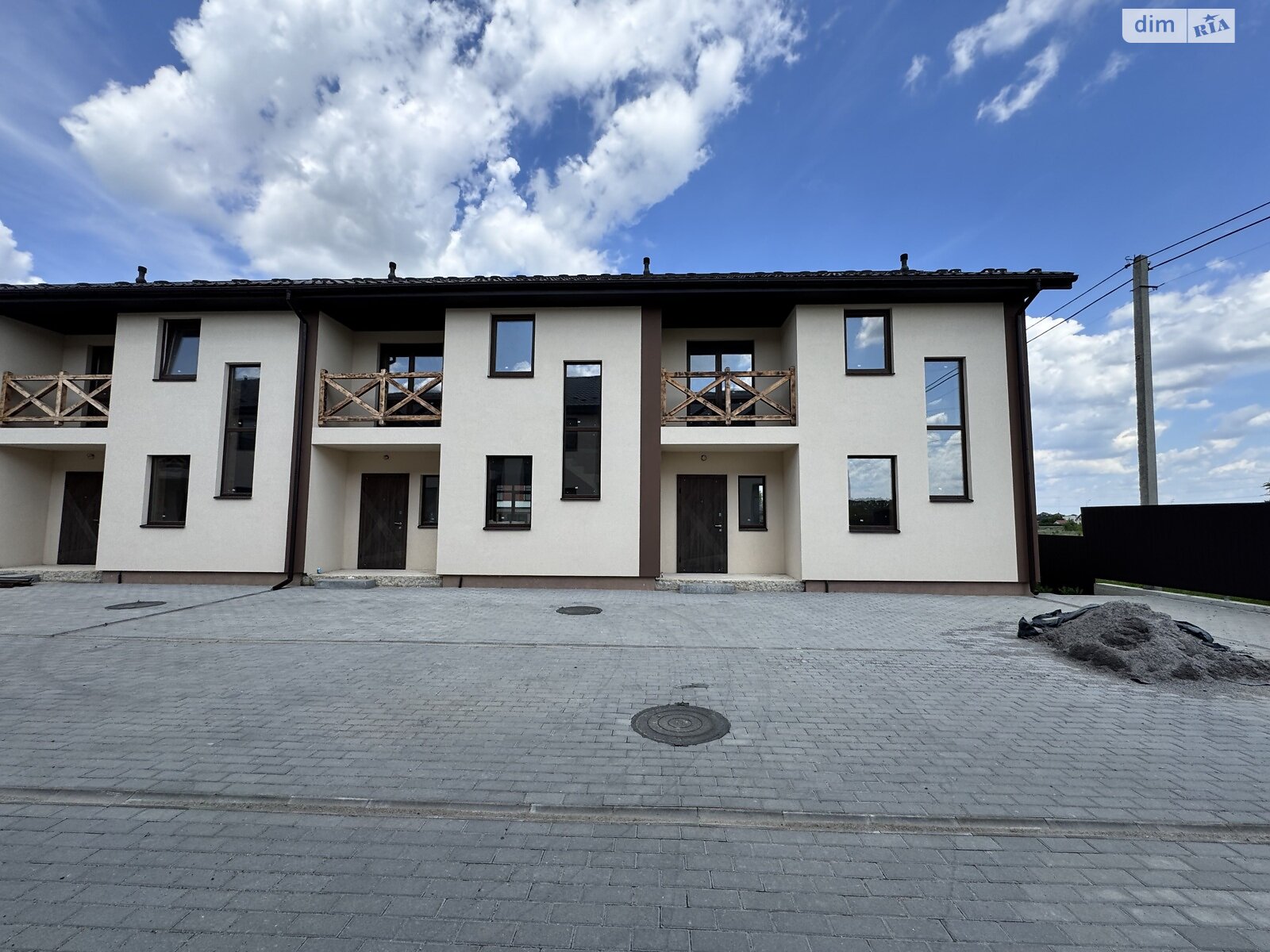 Обʼєкт нерухомості: 3 КІМ. ТАУНХАУС, ПЛОЩА - 120 м², ЦІНА - 65 000 $
 — HUBTRUST, Вінниця