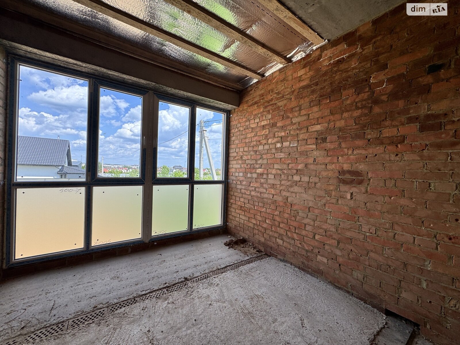 3 КІМ. ТАУНХАУС, ПЛОЩА - 106 м², ЦІНА - 65 000 $
