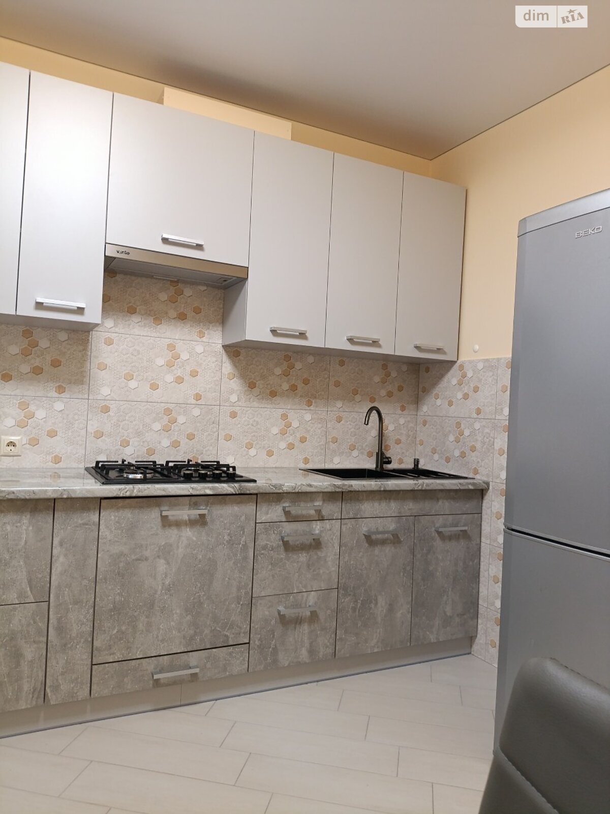 Обʼєкт нерухомості: 1 КІМ. КВАРТИРА, ПЛОЩА - 40 м², ЦІНА - 11 000 $
, вул. Алеї — HUBTRUST, Вінниця