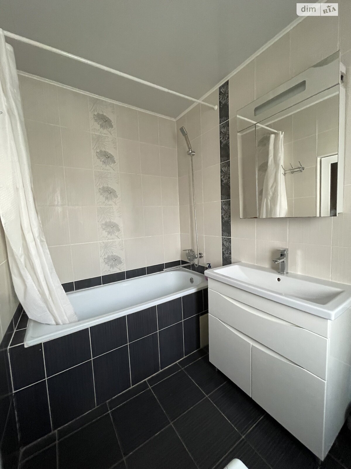 Обʼєкт нерухомості: 3 КІМ. БУДИНОК, ПЛОЩА - 90 м², ЦІНА - 29 500 $
, Немирівське шосе — HUBTRUST, Вінниця