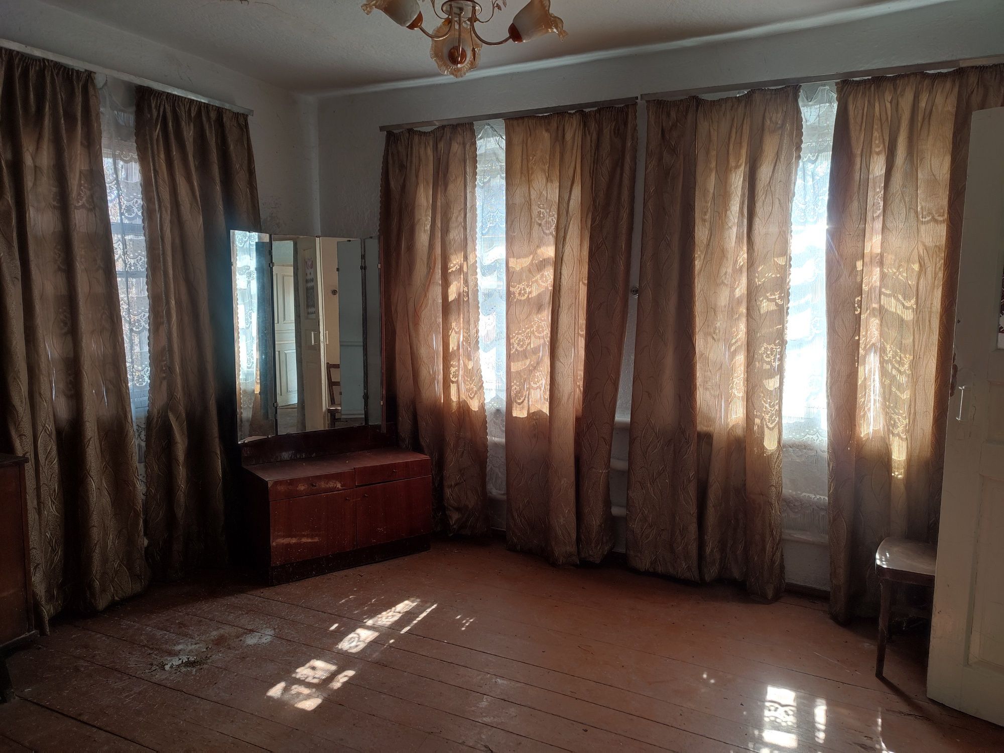 Обʼєкт нерухомості: 2 КІМ. БУДИНОК, ПЛОЩА - 54 м², ЦІНА - 8 000 $
 — HUBTRUST, Вінниця