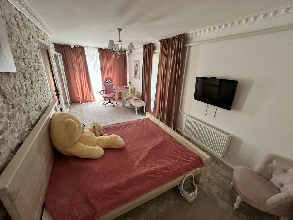 Обʼєкт нерухомості: 7 КІМ. БУДИНОК, ПЛОЩА - 240 м², ЦІНА - 125 000 $
 — HUBTRUST, Вінниця