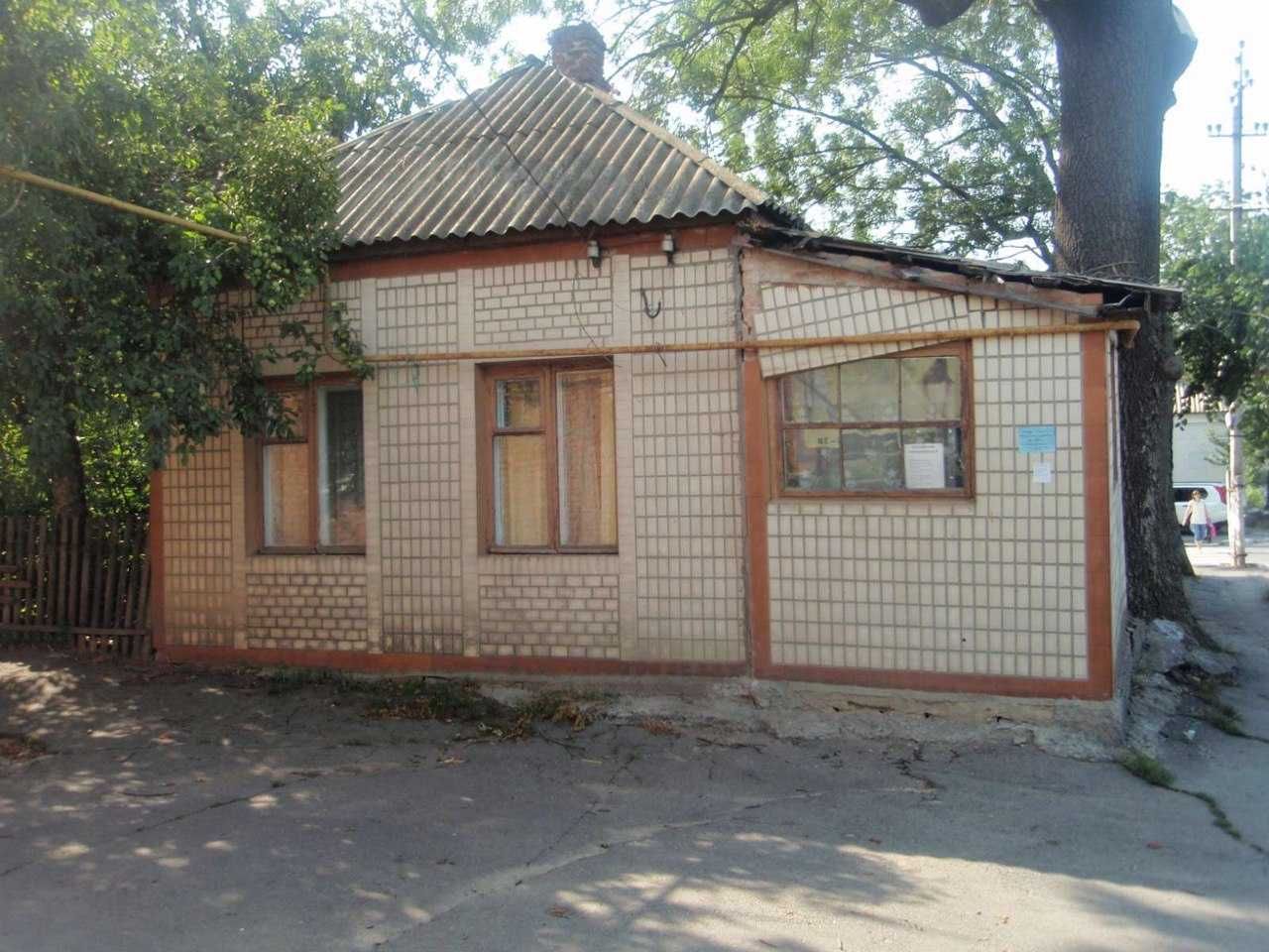 ПЛОЩА - 237.9 м², ЦІНА - 0 $
