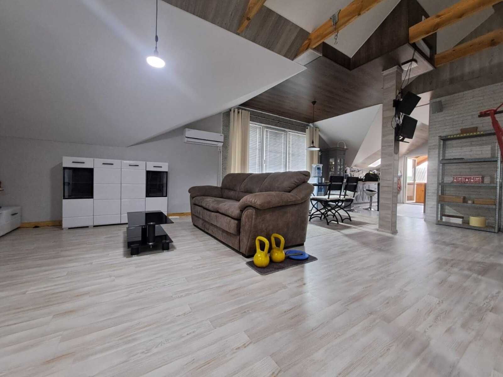 Фото ПЛОЩА - 400 м², ЦІНА - 195 000 $
 у Вінниці