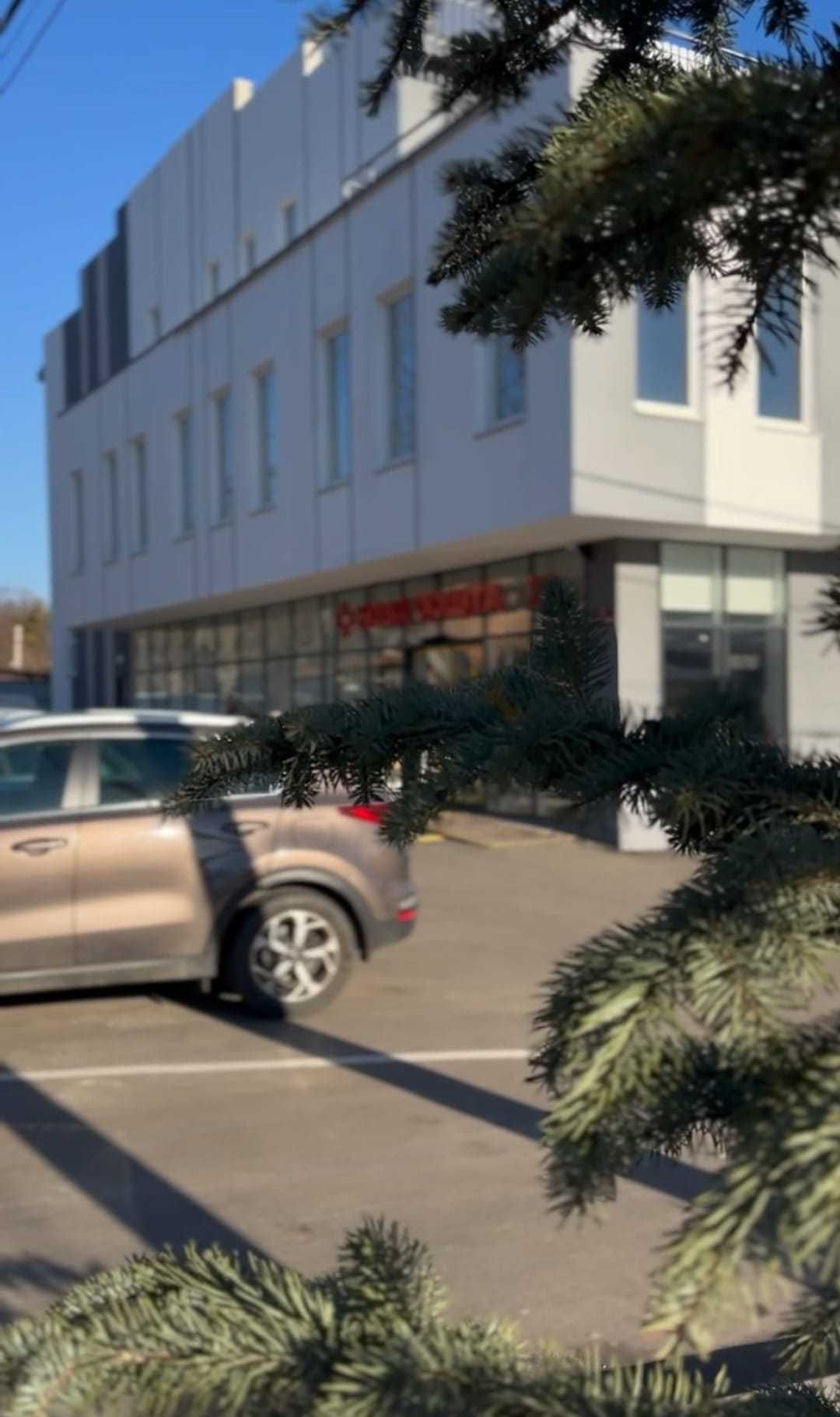 ПЛОЩА - 296 м², ЦІНА - 295 000 $
, Ленінський