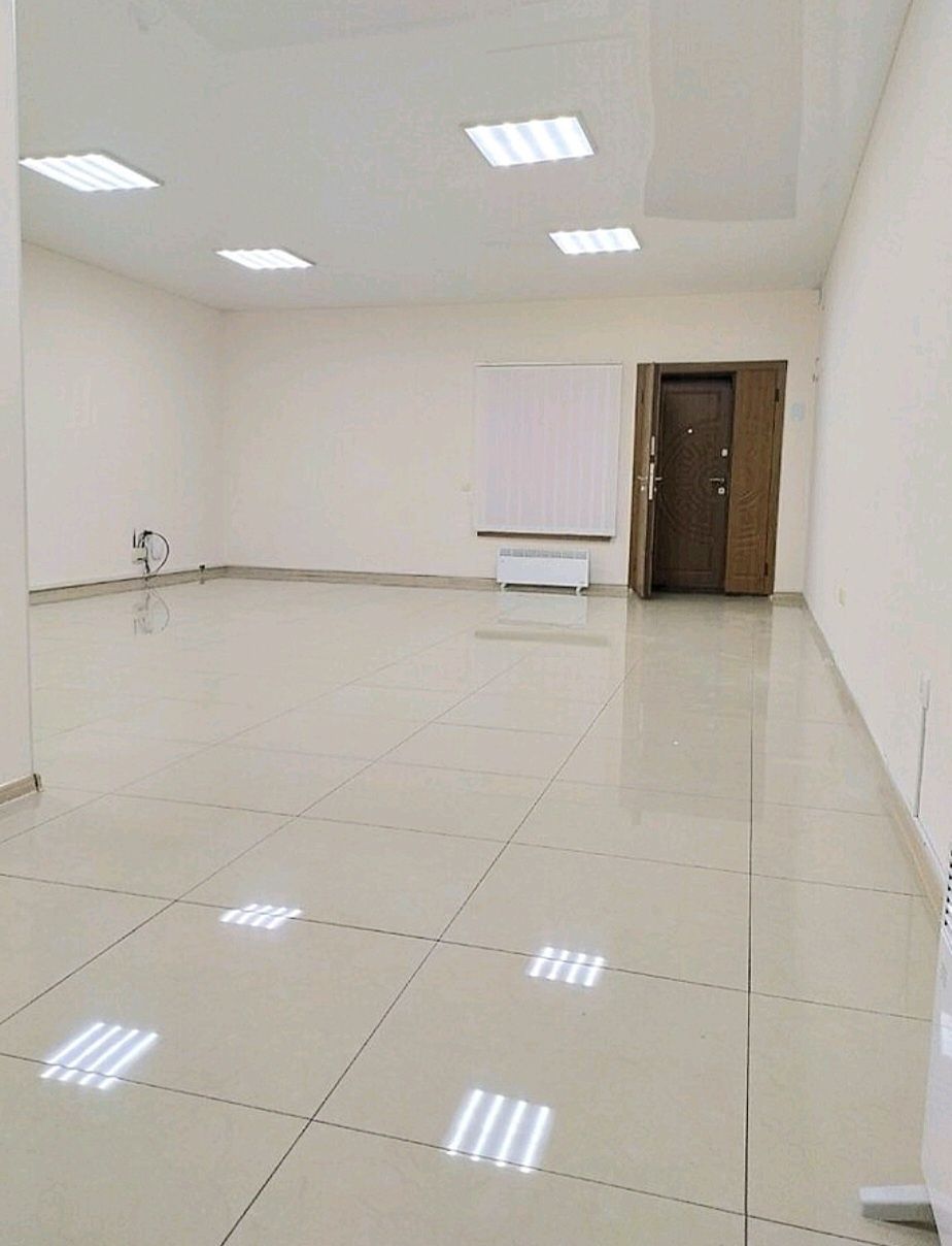 ПЛОЩА - 78 м², ЦІНА - 481 $
, Замостянський