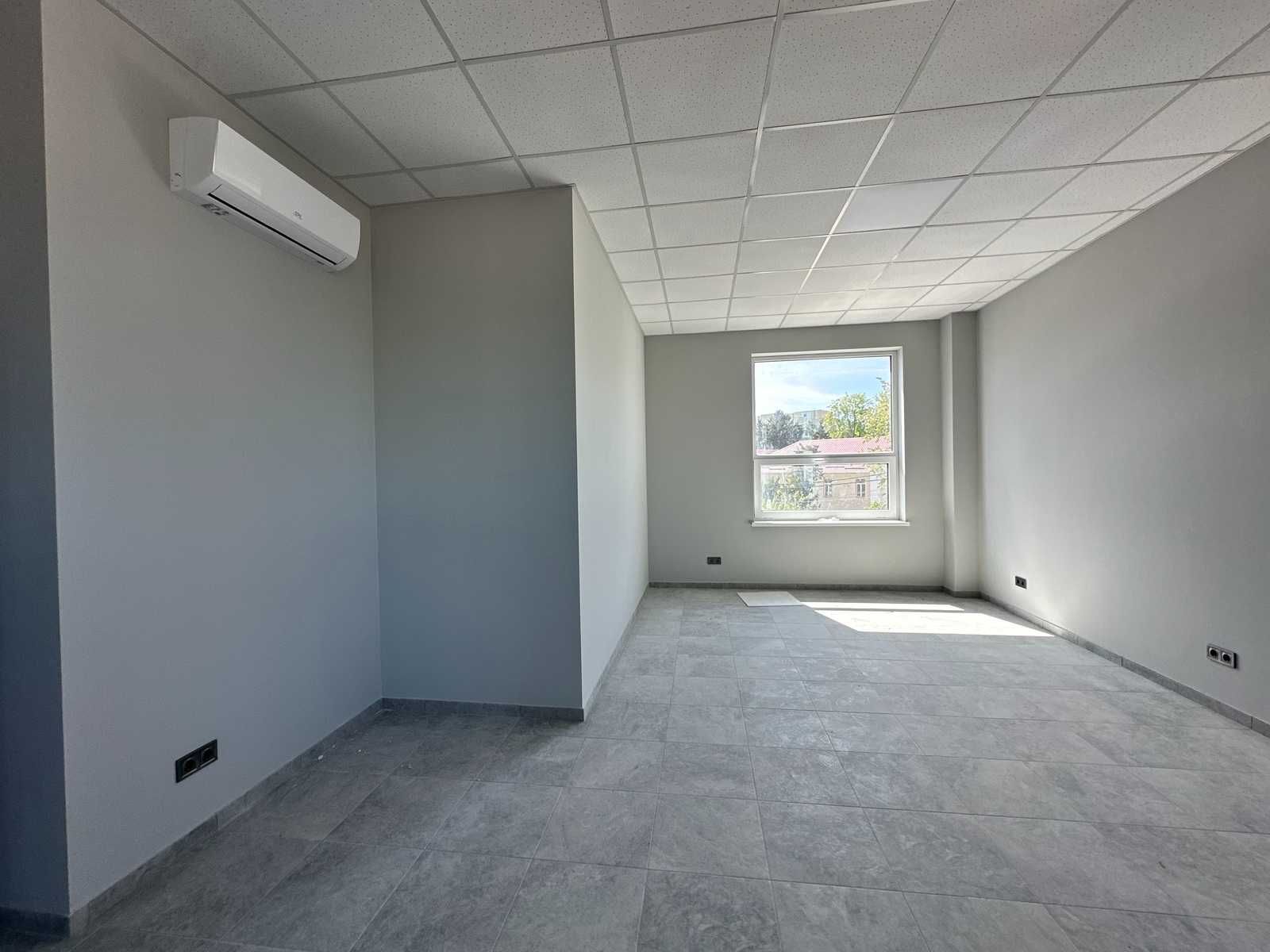 ПЛОЩА - 86 м², ЦІНА - 1 118 $
, Ленінський