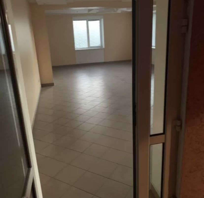 Фото ПЛОЩА - 60 м², ЦІНА - 8 $
 у Вінниці