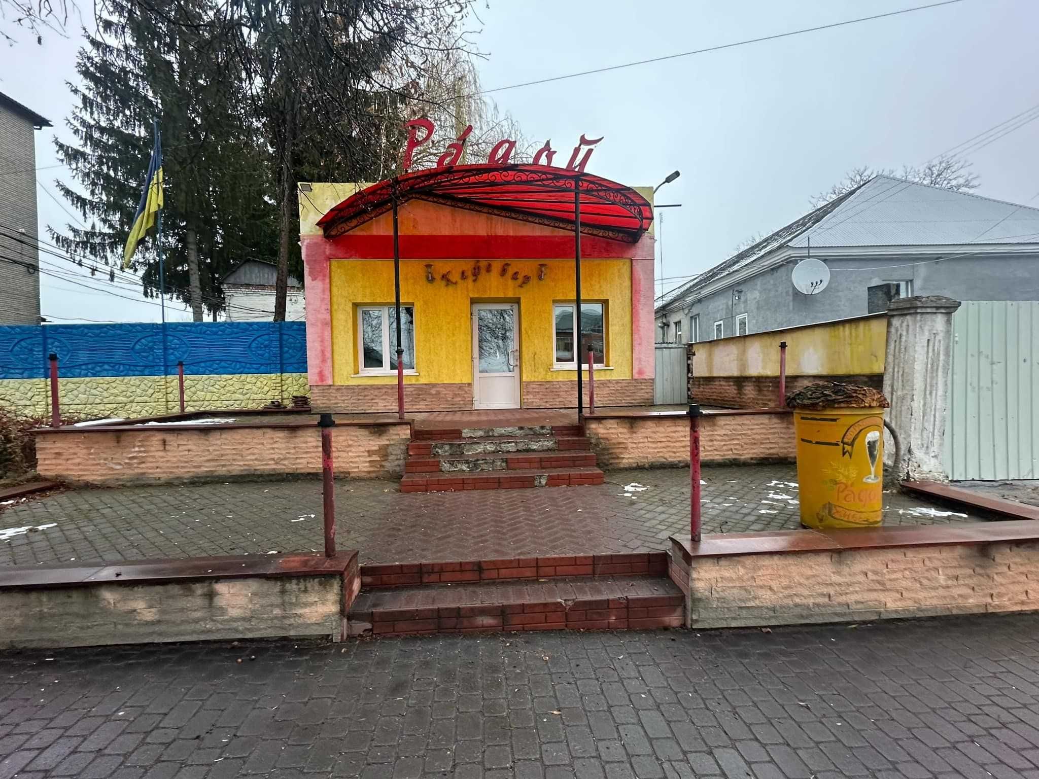 ПЛОЩА - 46.5 м², ЦІНА - 602 $
