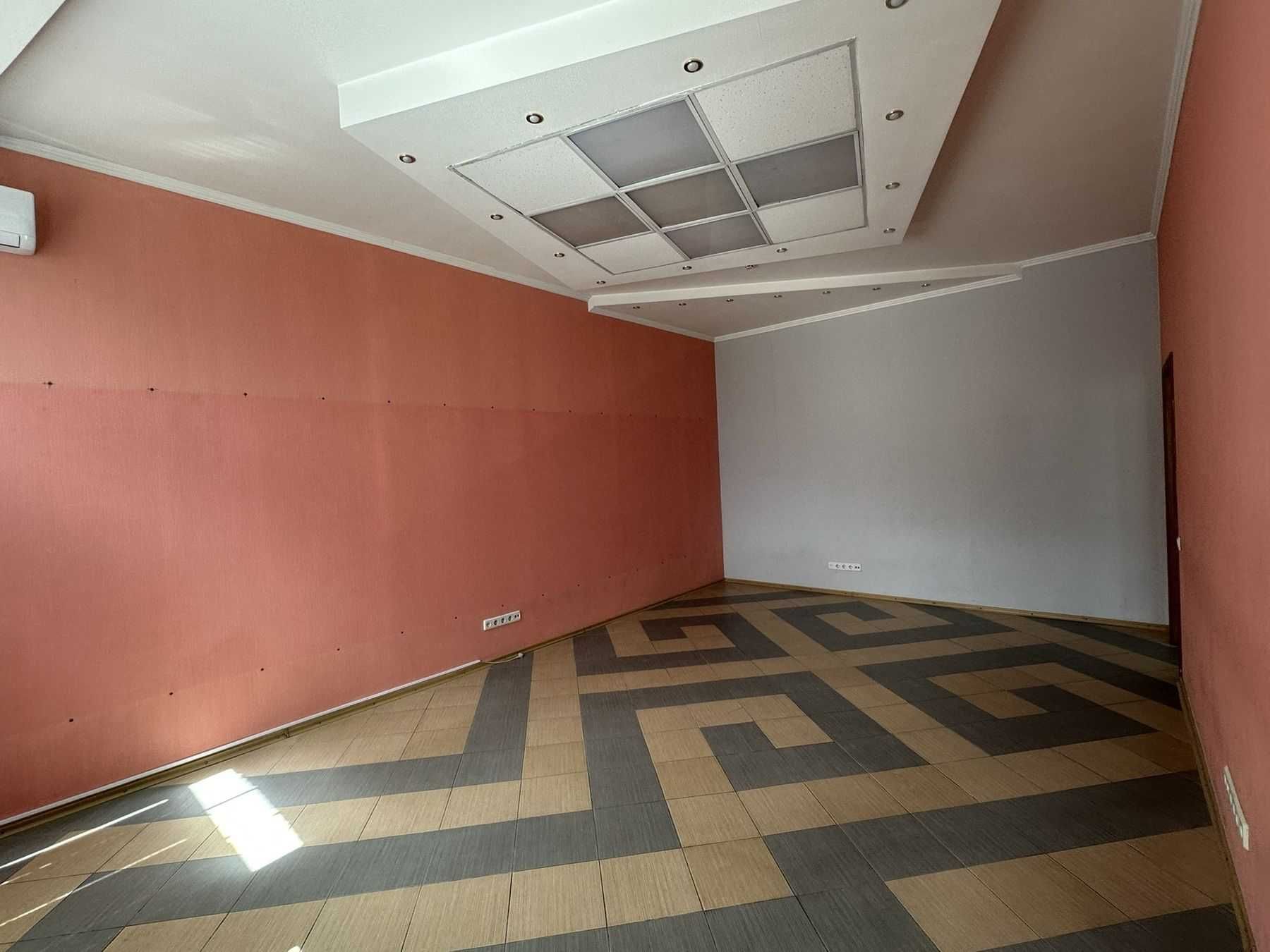 Фото ПЛОЩА - 131.5 м², ЦІНА - 842 $
, Ленінський у Вінниці