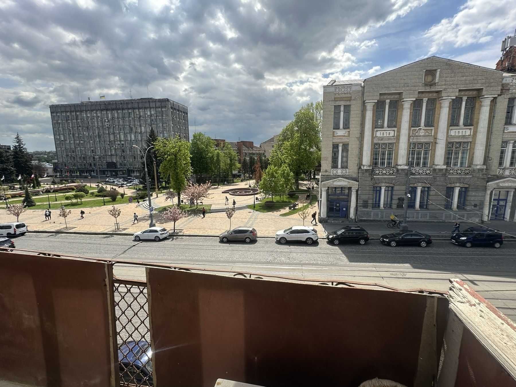 Фото ПЛОЩА - 131.5 м², ЦІНА - 842 $
, Ленінський у Вінниці