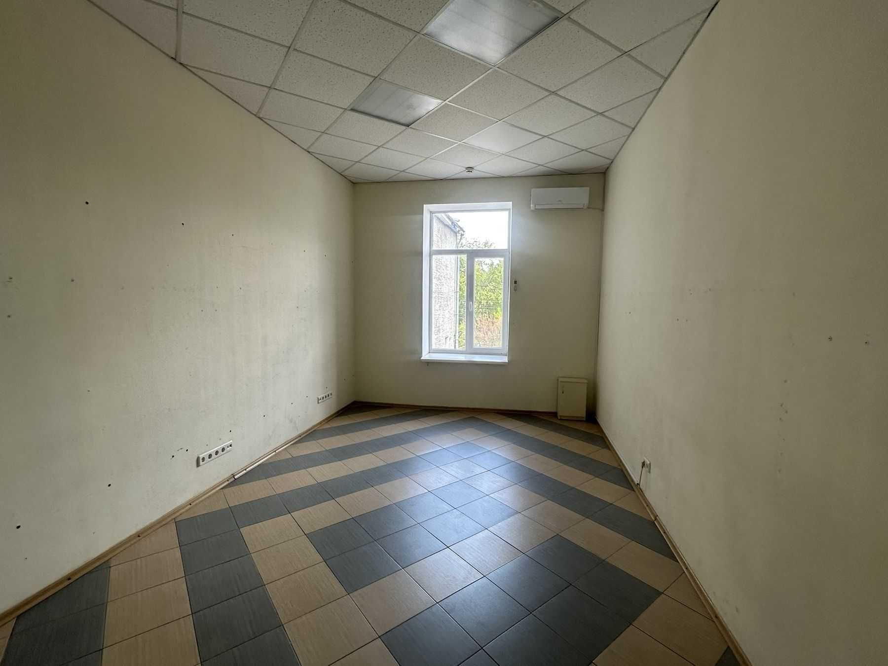 Фото ПЛОЩА - 131.5 м², ЦІНА - 842 $
, Ленінський у Вінниці