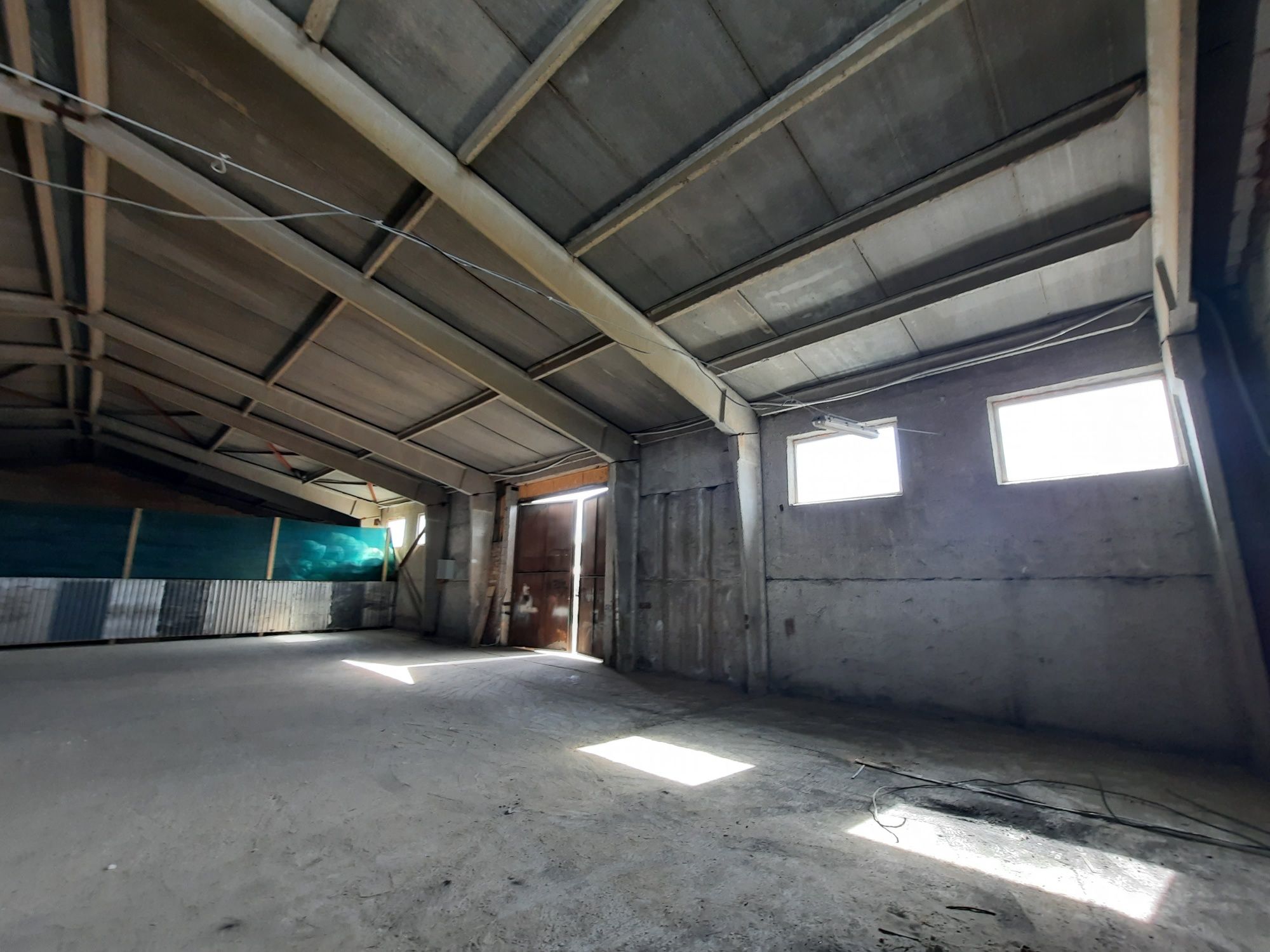 Фото ПЛОЩА - 1300 м², ЦІНА - 4 383 $
, Староміський у Вінниці
