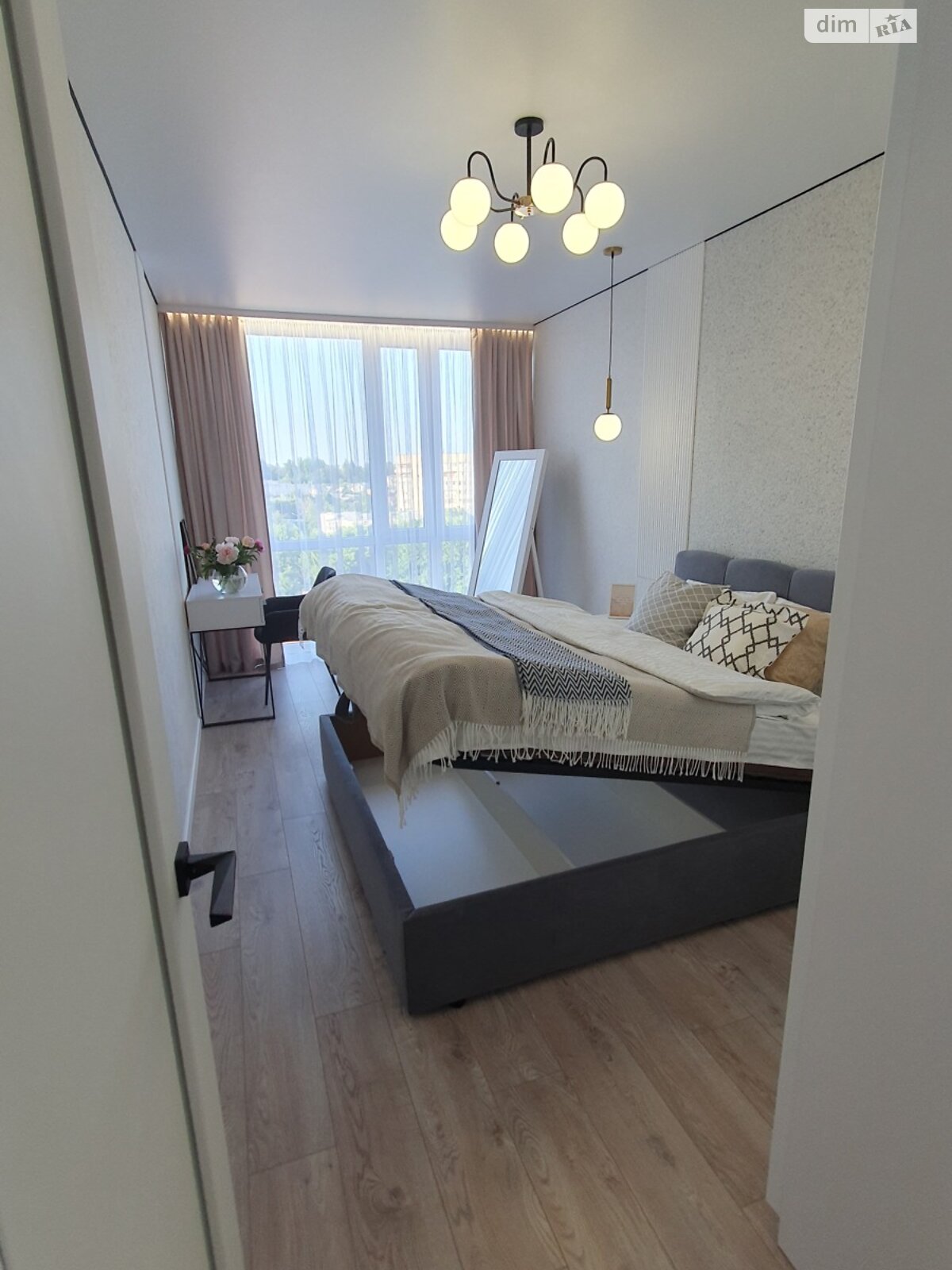 Фото 1 КІМ. КВАРТИРА, ПЛОЩА - 49 м², ЦІНА - 99 000 $
, вул. 600-річчя у Вінниці