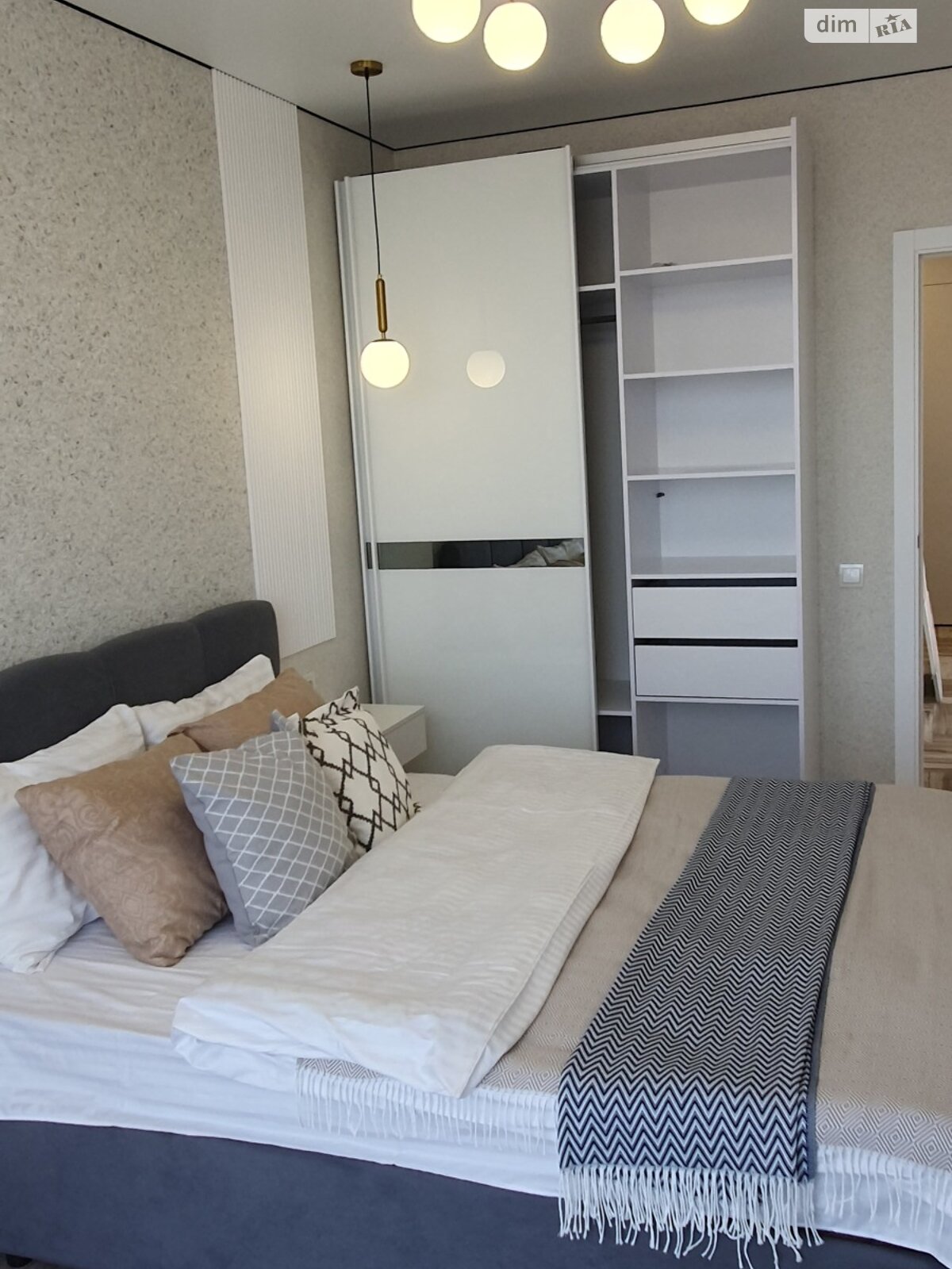 Фото 1 КІМ. КВАРТИРА, ПЛОЩА - 49 м², ЦІНА - 99 000 $
, вул. 600-річчя у Вінниці