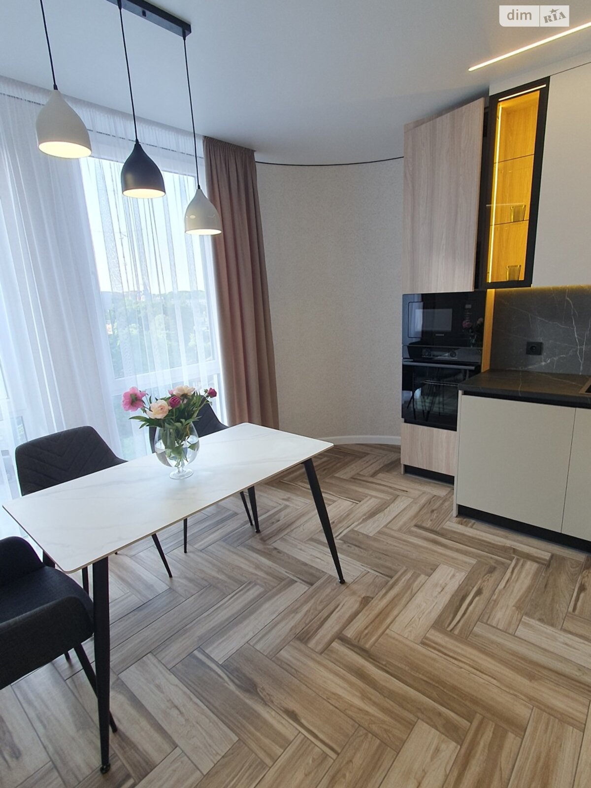 Фото 1 КІМ. КВАРТИРА, ПЛОЩА - 49 м², ЦІНА - 99 000 $
, вул. 600-річчя у Вінниці
