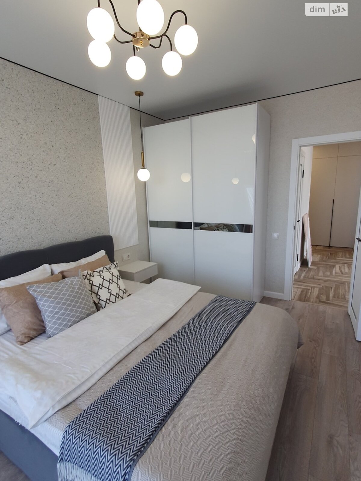 Фото 1 КІМ. КВАРТИРА, ПЛОЩА - 49 м², ЦІНА - 99 000 $
, вул. 600-річчя у Вінниці