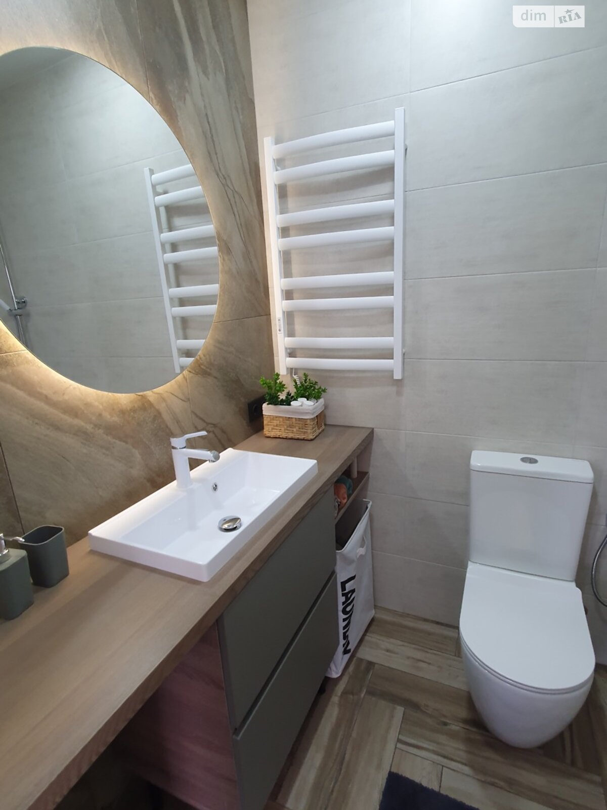 Фото 1 КІМ. КВАРТИРА, ПЛОЩА - 49 м², ЦІНА - 99 000 $
, вул. 600-річчя у Вінниці