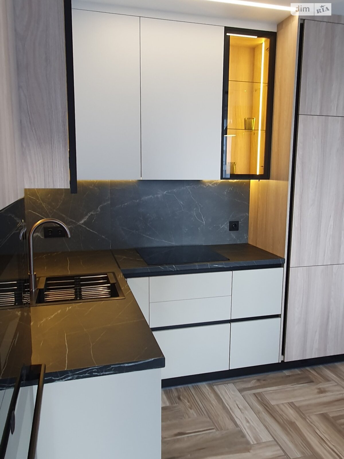 Фото 1 КІМ. КВАРТИРА, ПЛОЩА - 49 м², ЦІНА - 99 000 $
, вул. 600-річчя у Вінниці