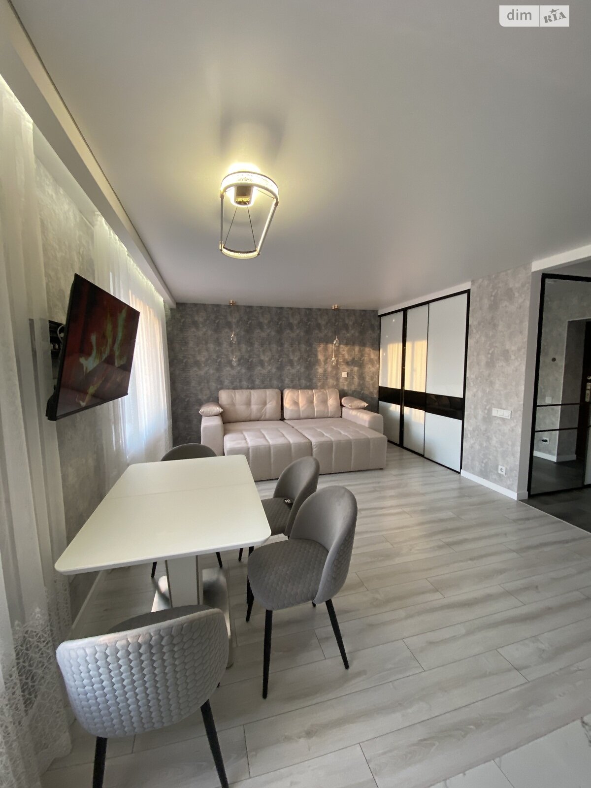 Обʼєкт нерухомості: 1 КІМ. КВАРТИРА, ПЛОЩА - 38 м², ЦІНА - 65 000 $
, вул. Князів Коріатовичів — HUBTRUST, Вінниця