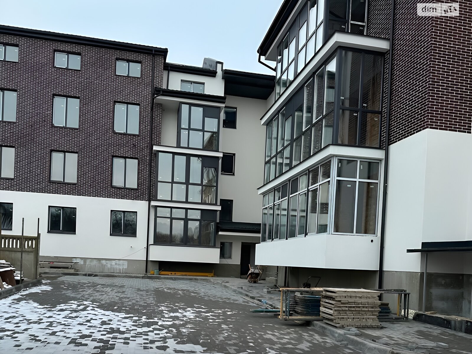 Фото 1 КІМ. КВАРТИРА, ПЛОЩА - 48.3 м², ЦІНА - 48 300 $
, вул. Євгена Патона у Вінниці