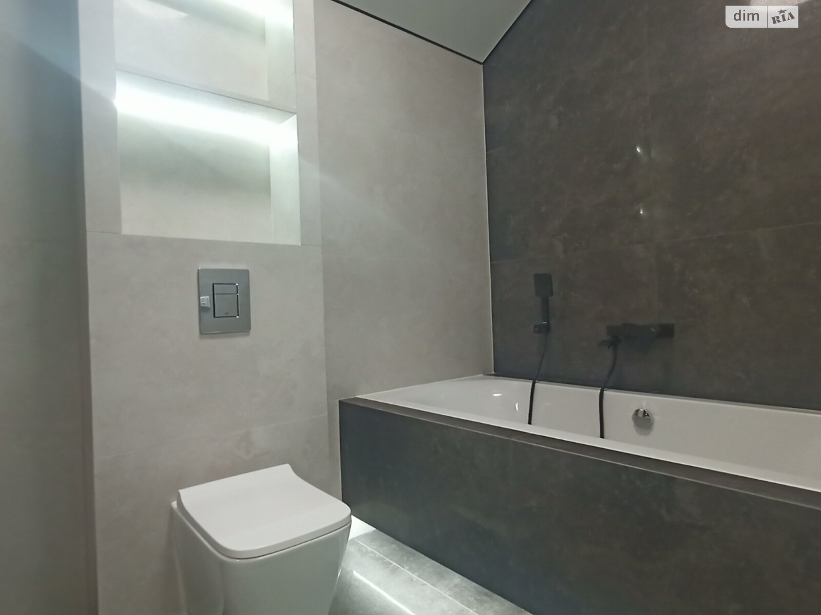 Обʼєкт нерухомості: 4 КІМ. БУДИНОК, ПЛОЩА - 125 м², ЦІНА - 149 000 $
, вул. Юзвинська — HUBTRUST, Вінниця