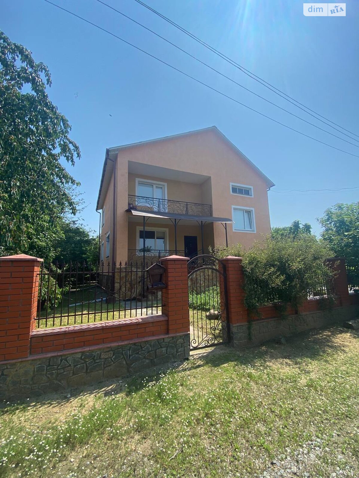 5 КІМ. БУДИНОК, ПЛОЩА - 190 м², ЦІНА - 90 000 $
, вул. Садова