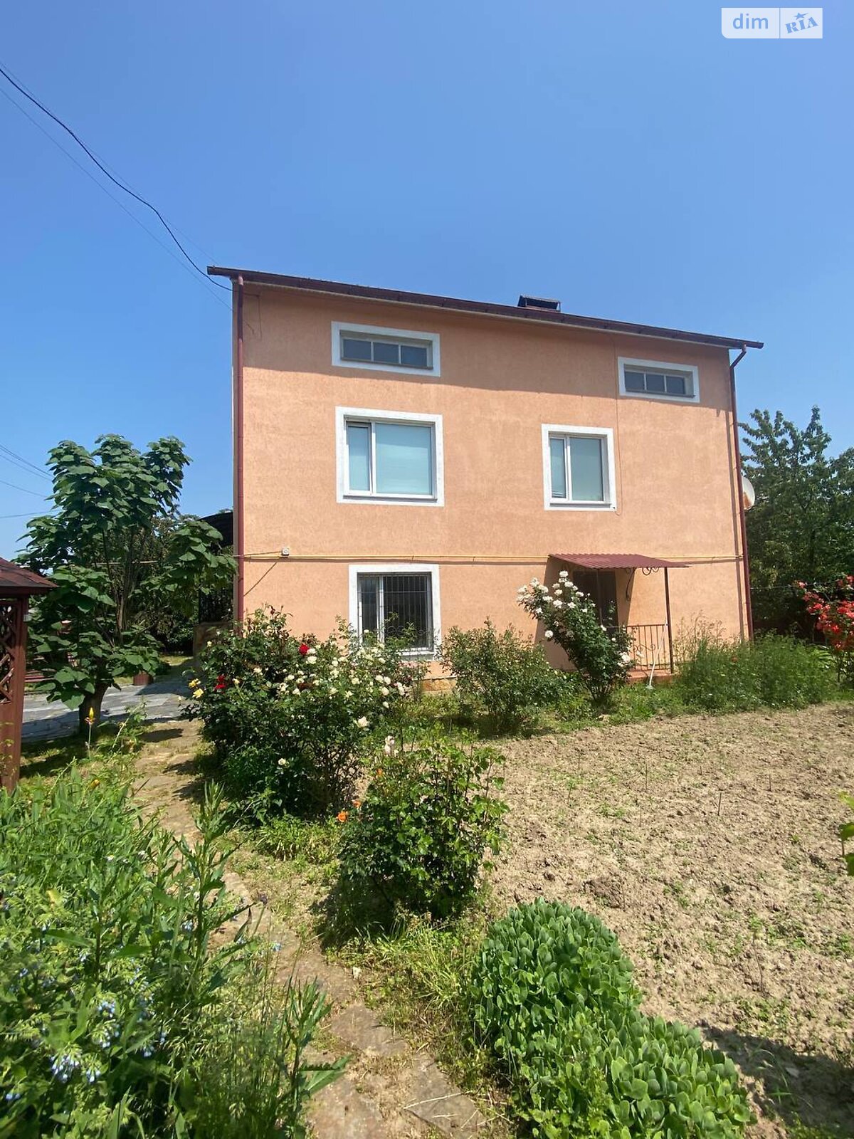 Обʼєкт нерухомості: 5 КІМ. БУДИНОК, ПЛОЩА - 190 м², ЦІНА - 90 000 $
, вул. Садова — HUBTRUST, Вінниця