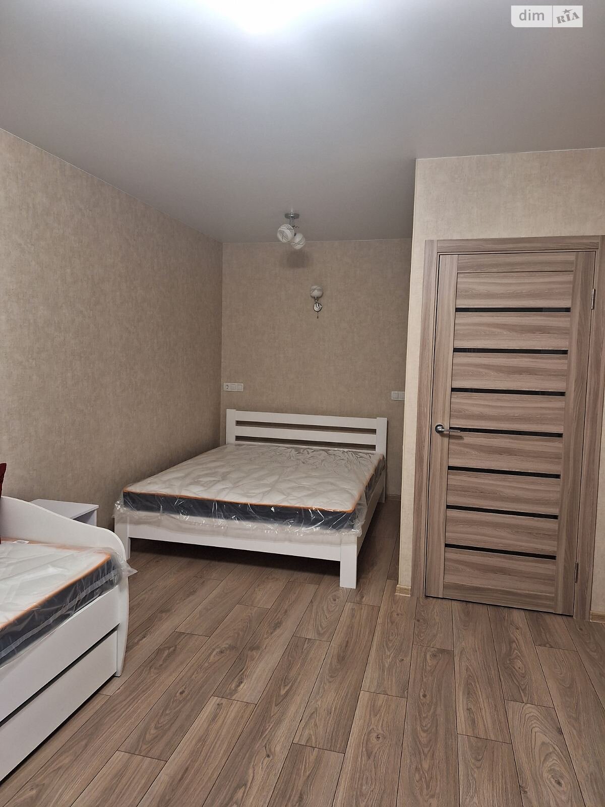 Фото 1 КІМ. КВАРТИРА, ПЛОЩА - 50 м², ЦІНА - 18 000 $
, просп. Коцюбинського у Вінниці