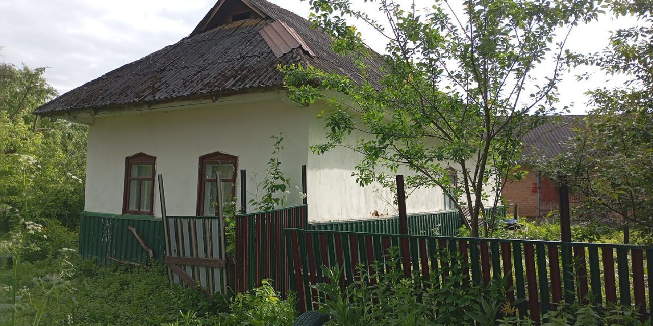 ПЛОЩА - 717 CОТ., ЦІНА - 5 500 $
