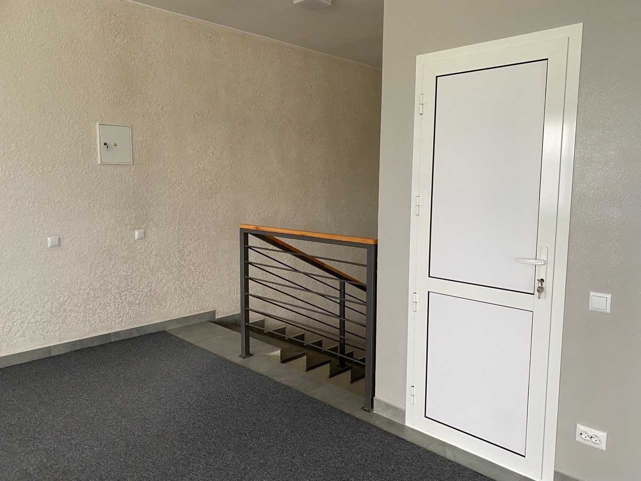 Фото ПЛОЩА - 1200 м², ЦІНА - 1 900 000 $
 у Вінниці