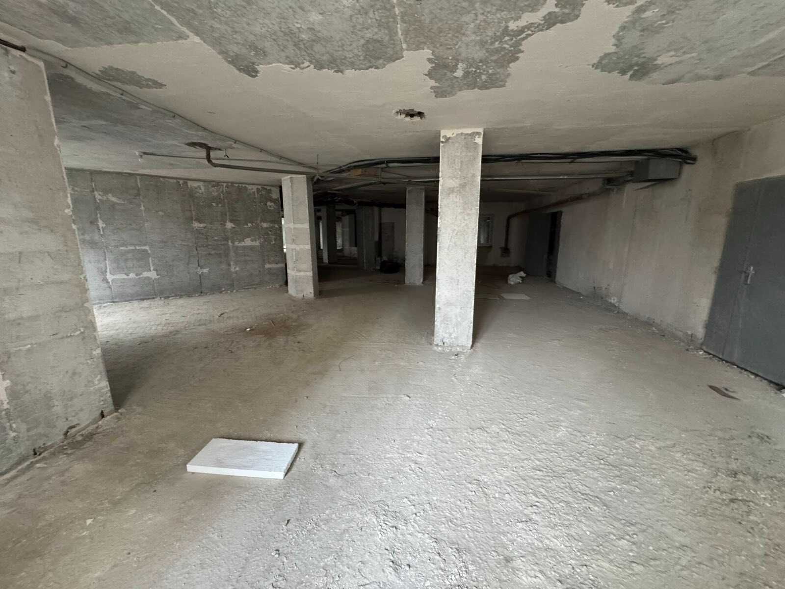 Фото ПЛОЩА - 400 м², ЦІНА - 130 000 $
 у Вінниці