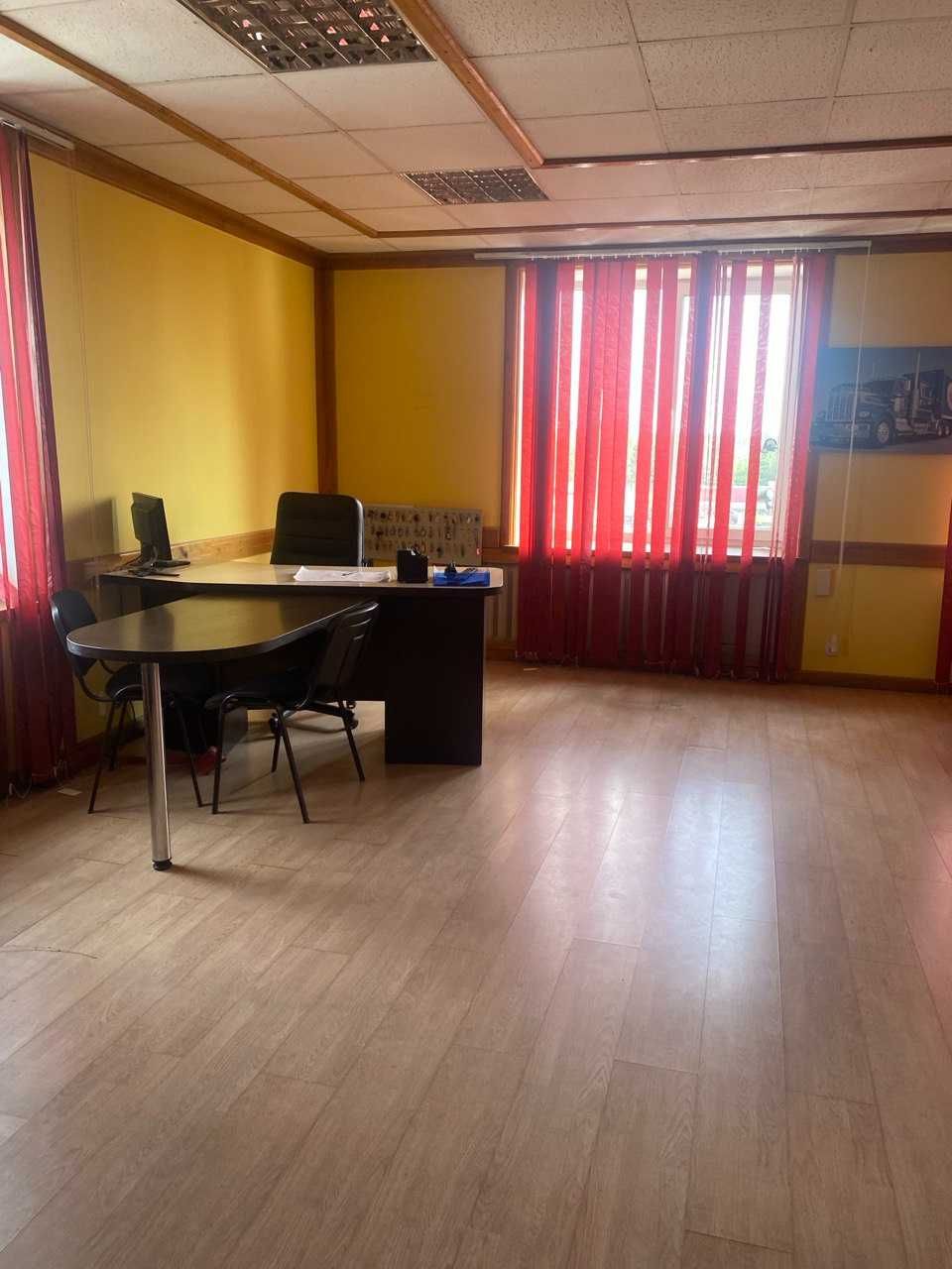 Фото ПЛОЩА - 3600 м², ЦІНА - 1 200 000 $
 у Вінниці