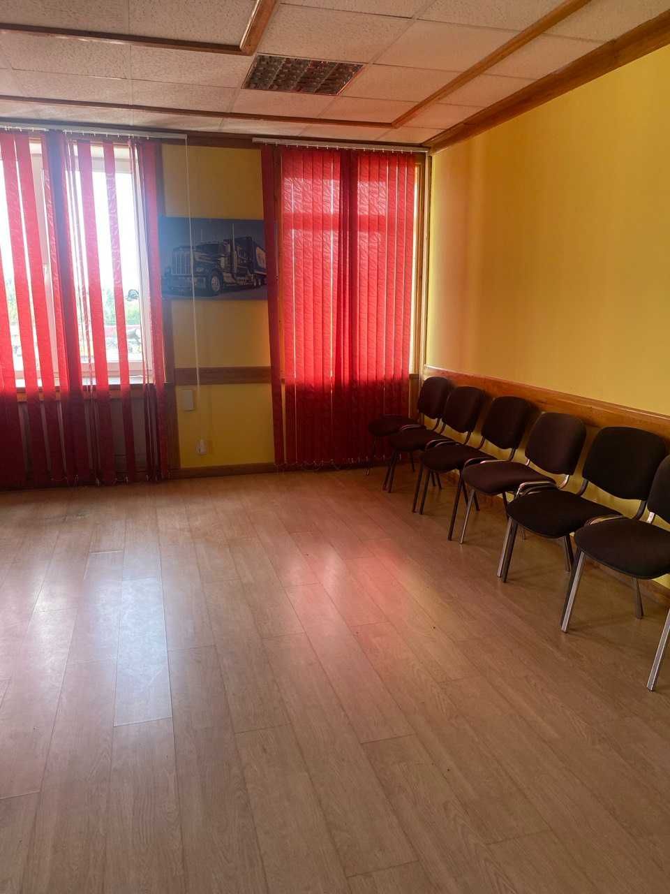 Фото ПЛОЩА - 3600 м², ЦІНА - 1 200 000 $
 у Вінниці