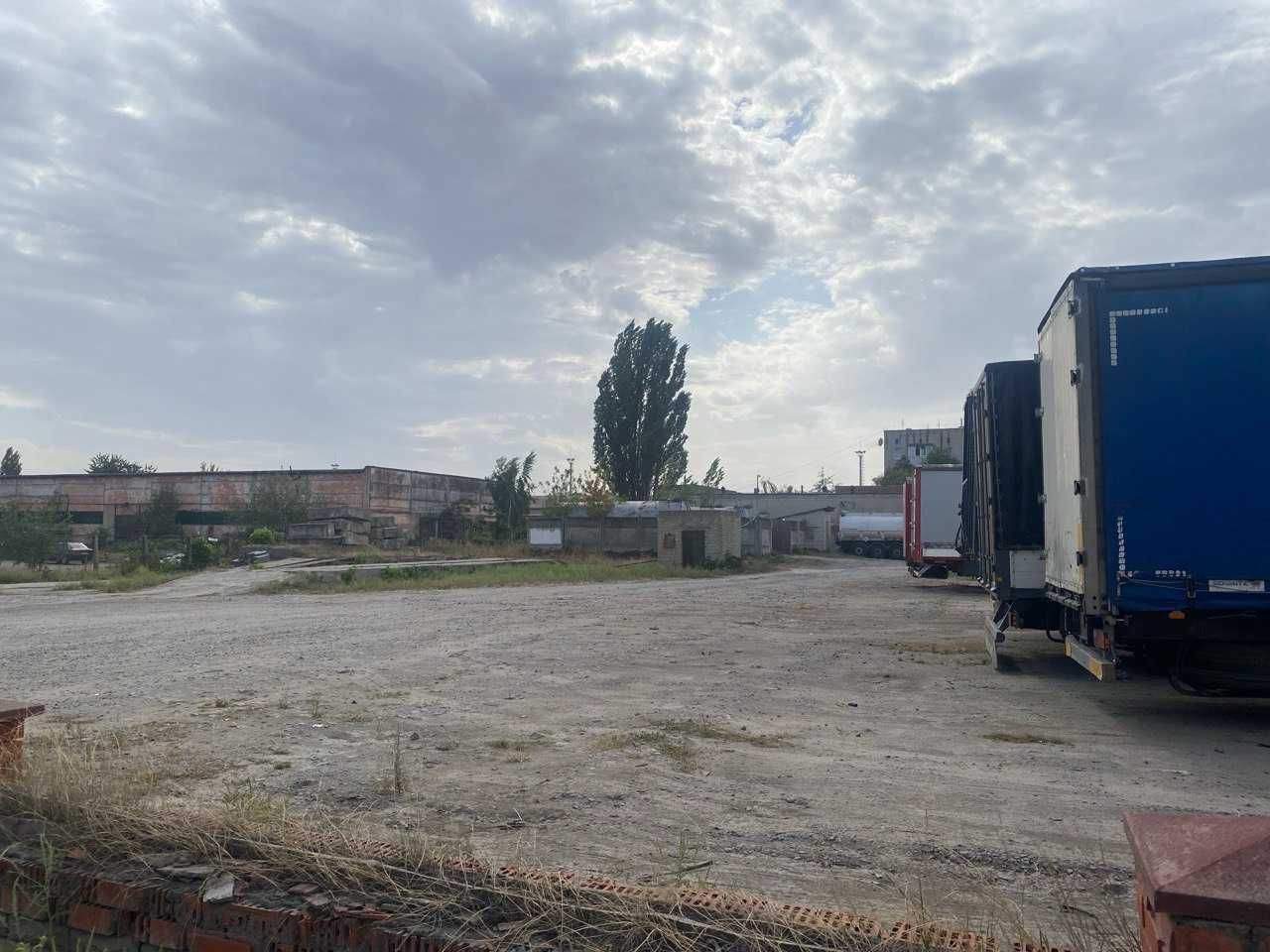Фото ПЛОЩА - 3600 м², ЦІНА - 1 200 000 $
 у Вінниці