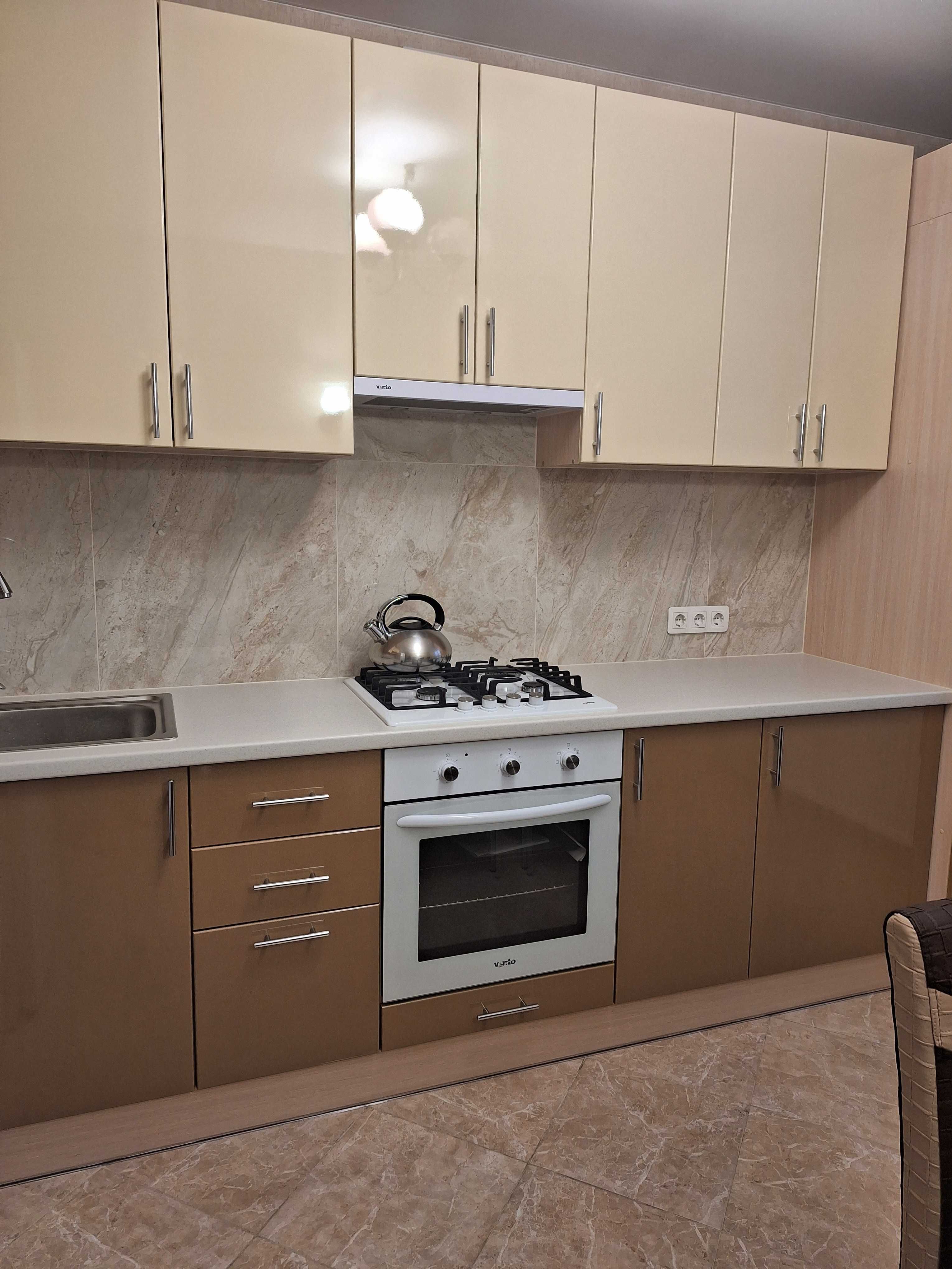 1 КІМ. КВАРТИРА, ПЛОЩА - 50 м², ЦІНА - 433 $

