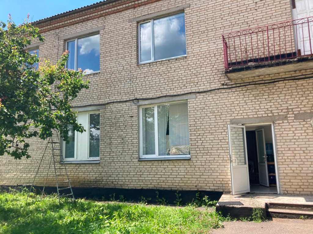 Фото ПЛОЩА - 900 м², ЦІНА - 1 821 $
 у Вінниці