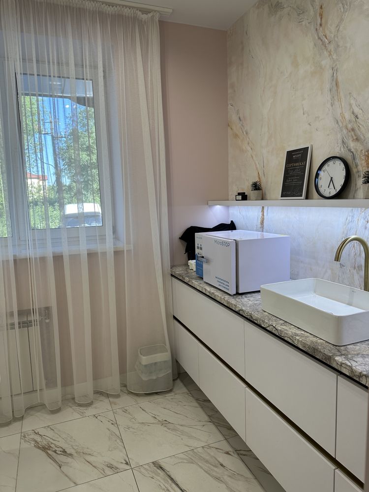 Фото ПЛОЩА - 86 м², ЦІНА - 240 $
 у Вінниці