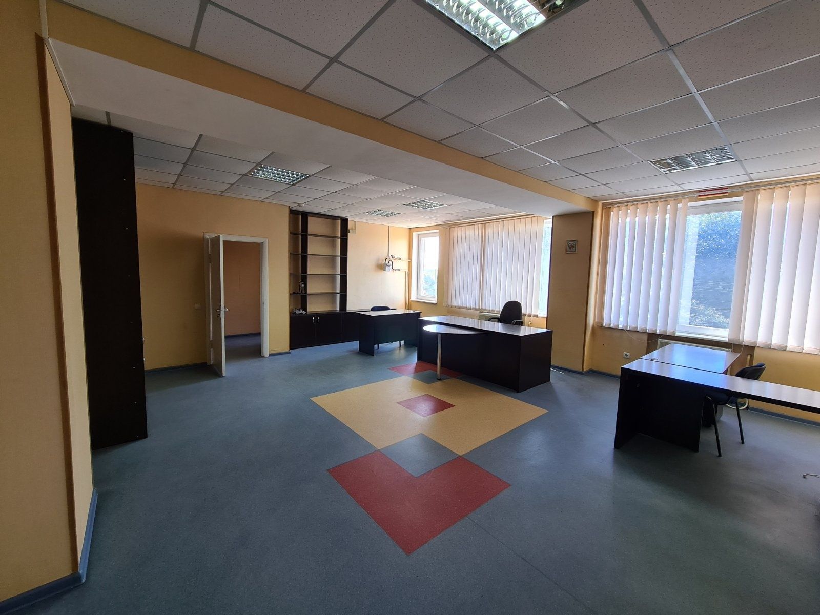 Фото ПЛОЩА - 65 м², ЦІНА - 257 $
 у Вінниці
