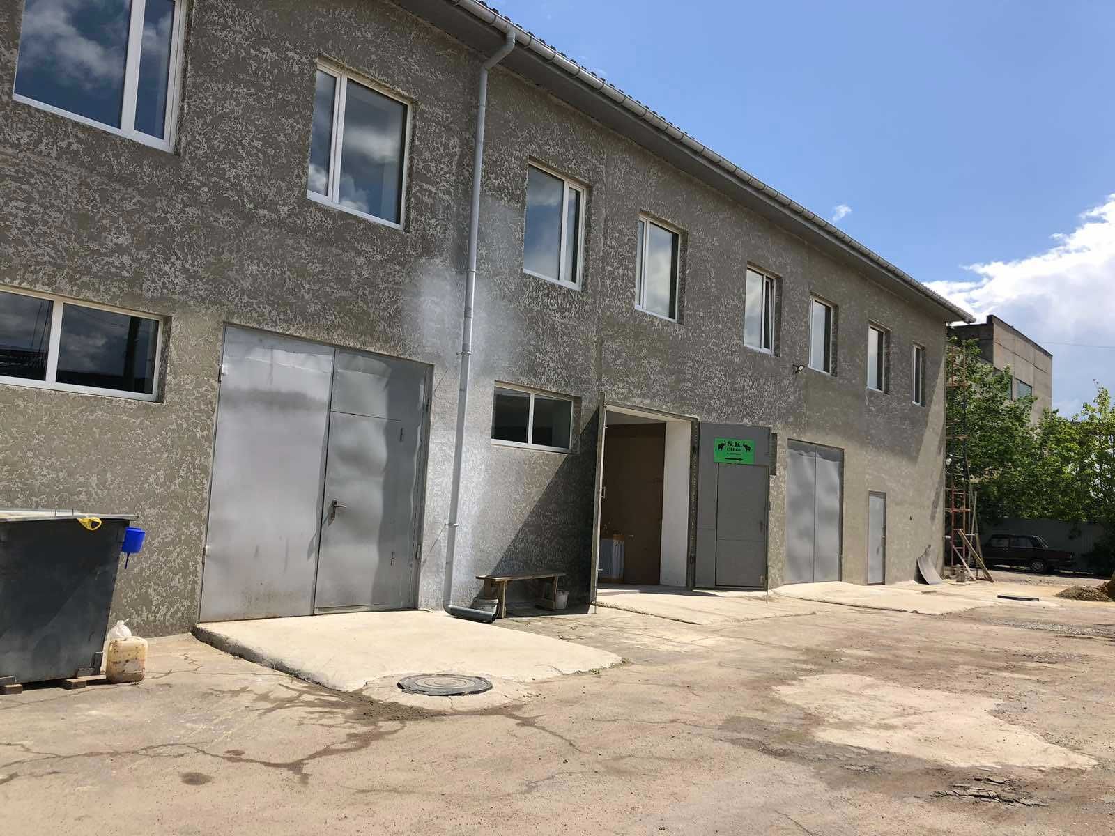 Фото ПЛОЩА - 450 м², ЦІНА - 1 625 $
 у Вінниці