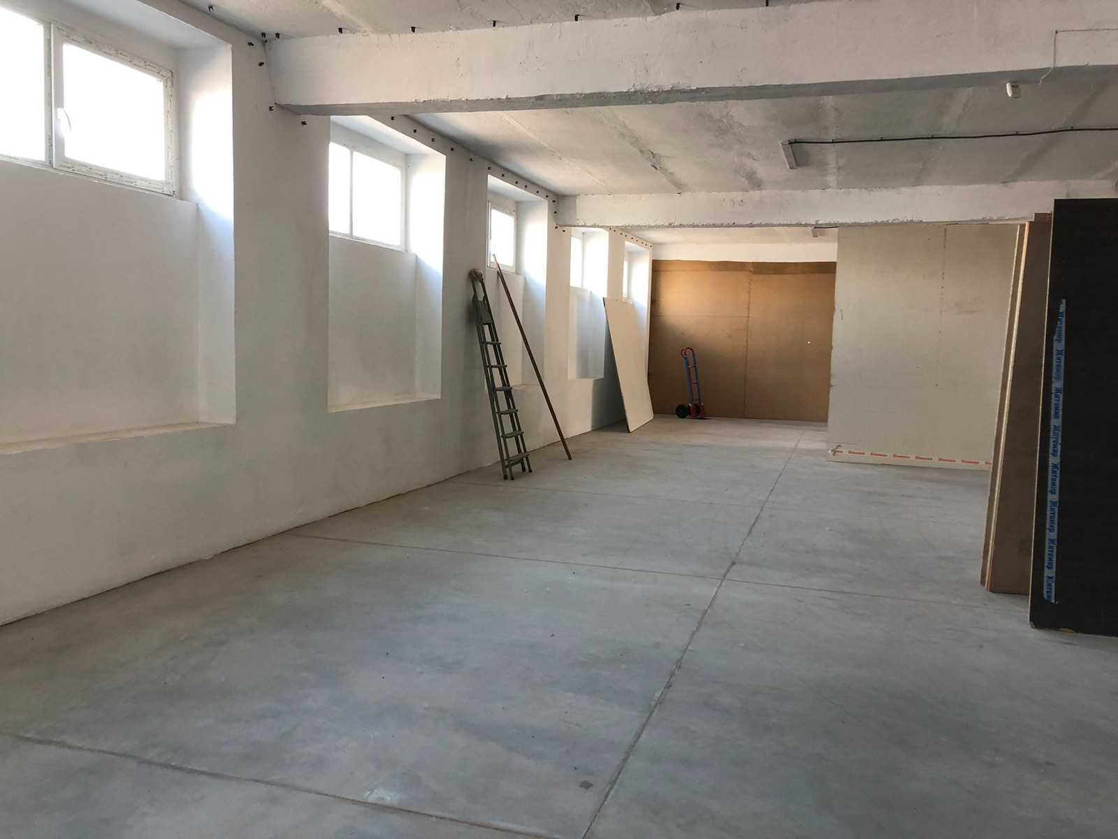 Фото ПЛОЩА - 450 м², ЦІНА - 1 625 $
 у Вінниці