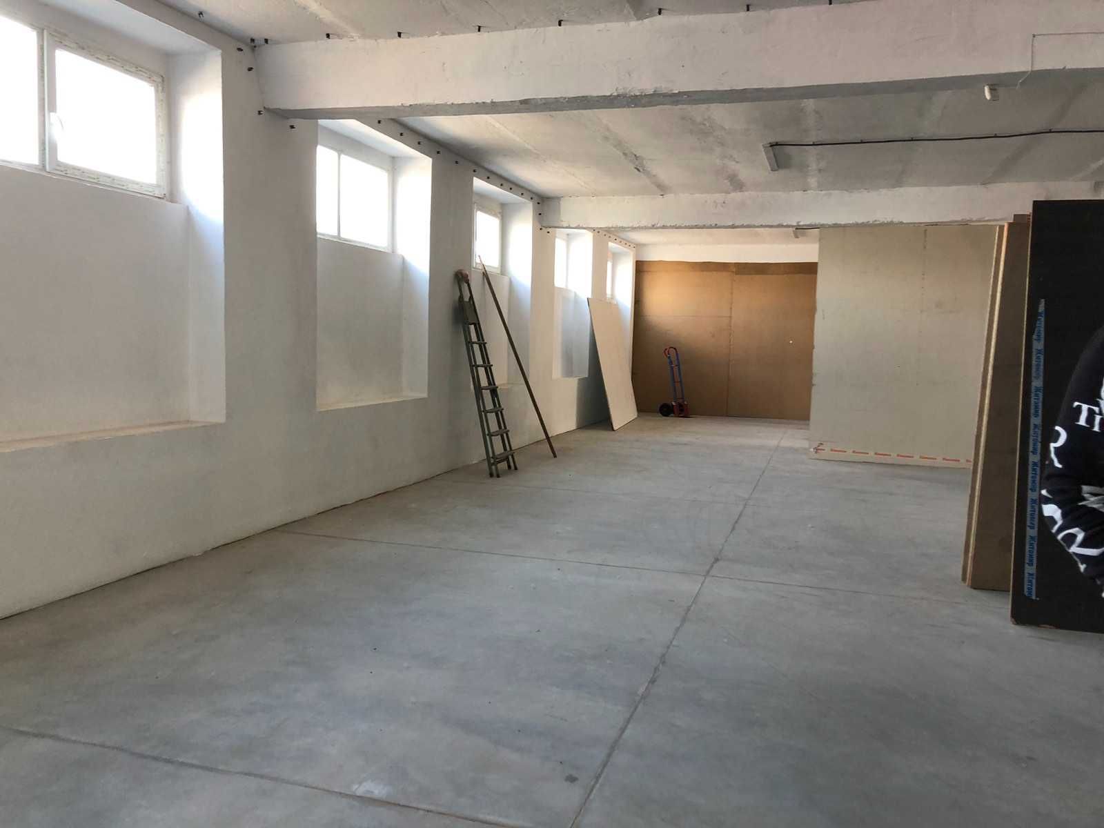 Фото ПЛОЩА - 450 м², ЦІНА - 1 625 $
 у Вінниці