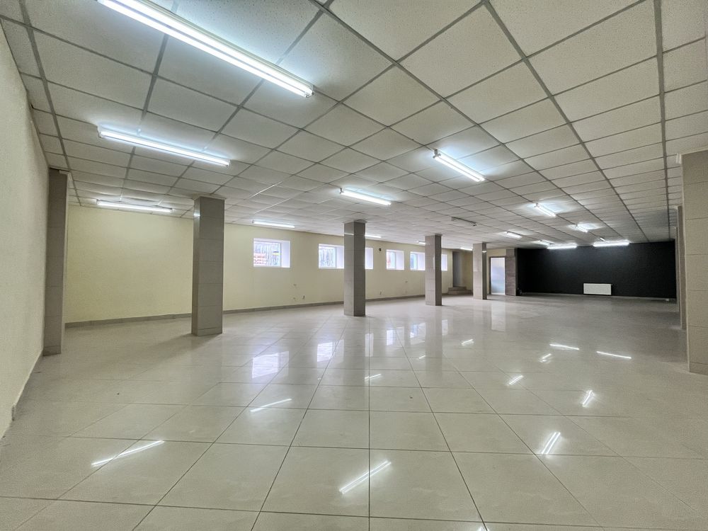 Фото ПЛОЩА - 200 м², ЦІНА - 1 204 $
 у Вінниці
