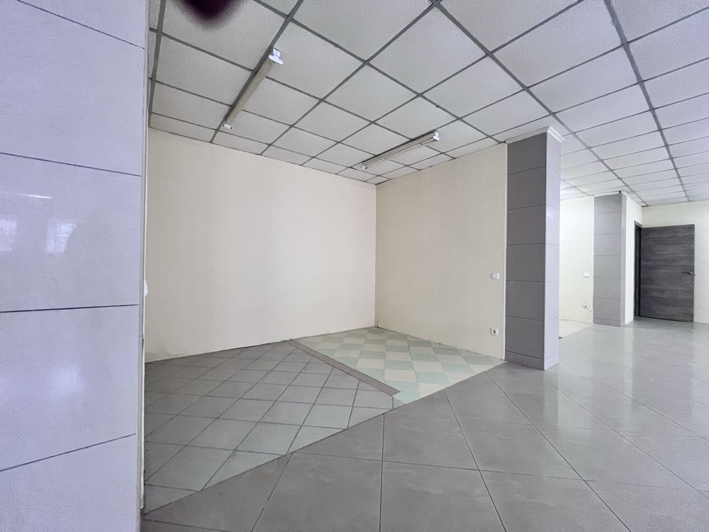 Фото ПЛОЩА - 200 м², ЦІНА - 1 204 $
 у Вінниці