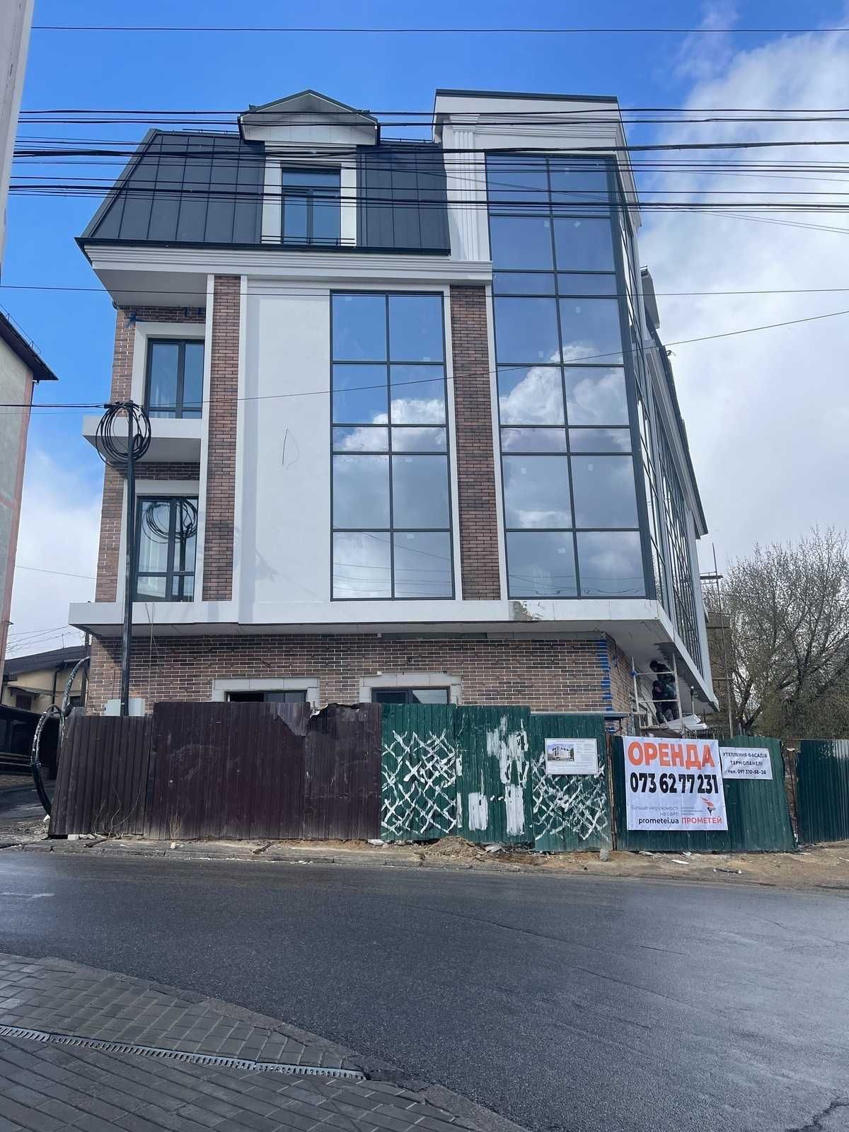 Фото ПЛОЩА - 520 м², ЦІНА - 7 800 $
 у Вінниці