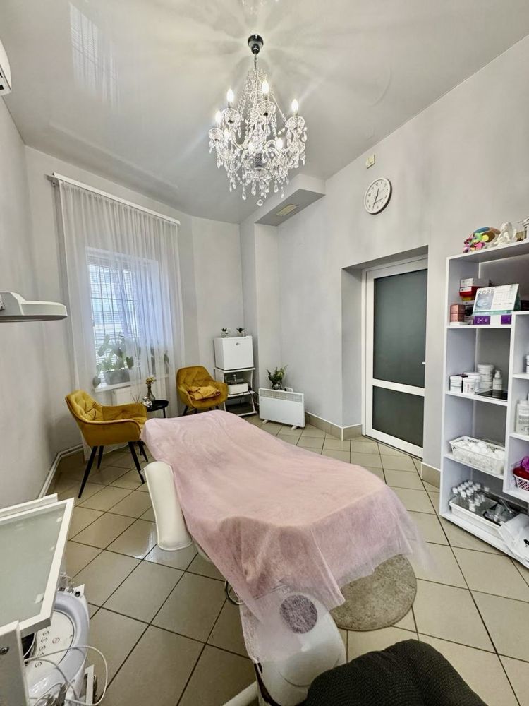 Фото ПЛОЩА - 85 м², ЦІНА - 4 $
 у Вінниці