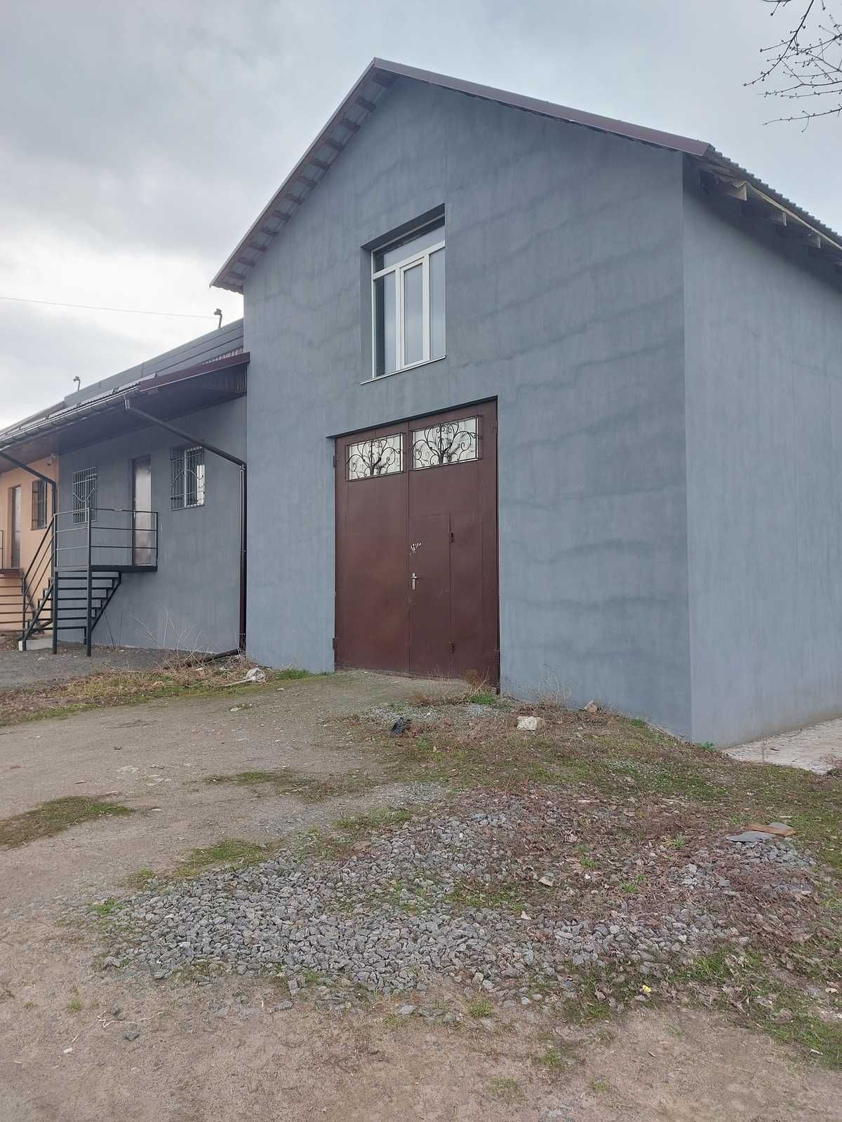 Фото ПЛОЩА - 185 м², ЦІНА - 843 $
 у Вінниці