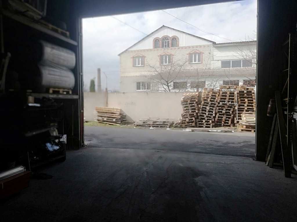 Фото ПЛОЩА - 700 м², ЦІНА - 1 445 $
 у Вінниці