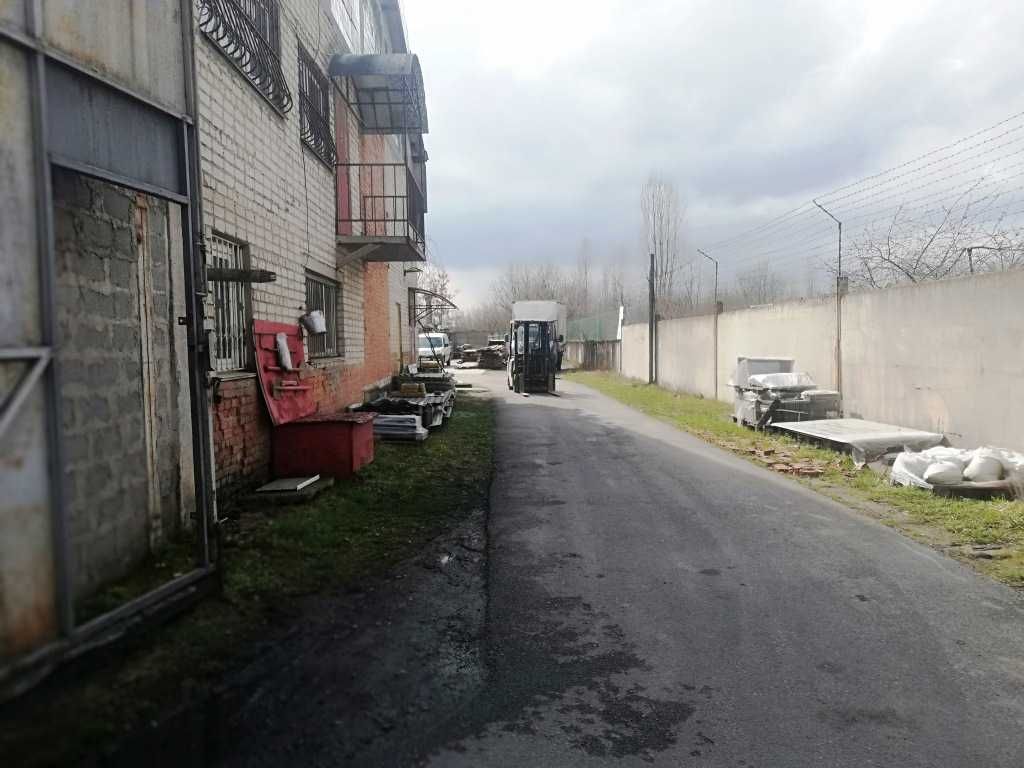 Фото ПЛОЩА - 700 м², ЦІНА - 1 445 $
 у Вінниці